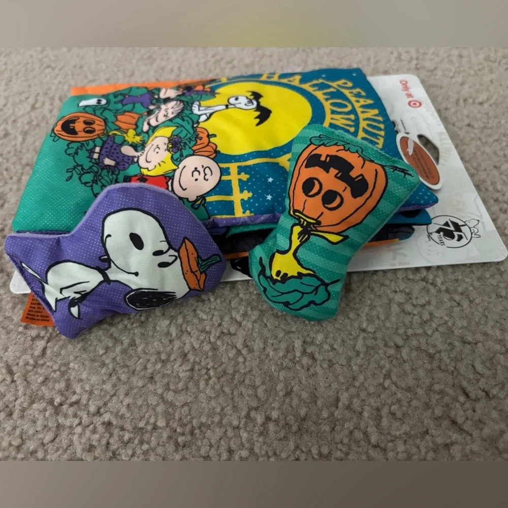 Peanuts Dog Toy Interactive Crinkle Halloween Comic Book w/ Squeakers New